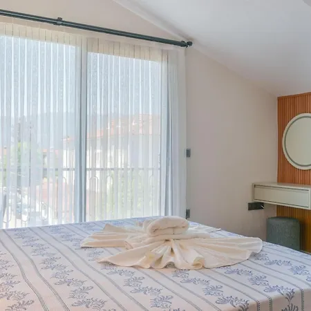 Villa Defne - Stunning New Luxury For 8 In *