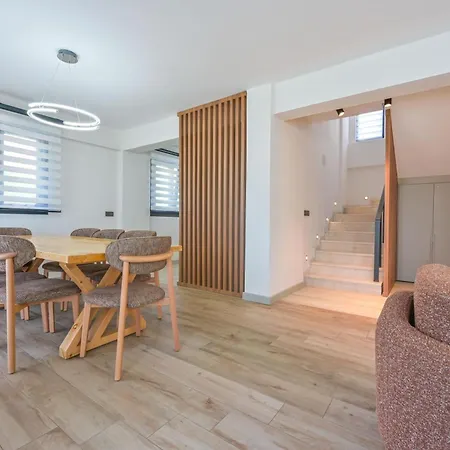 Villa Defne - Stunning New Luxury For 8 In *