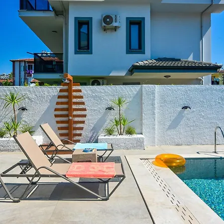 Villa Defne - Stunning New Luxury For 8 In