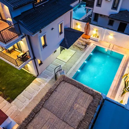 Villa Defne - Stunning New Luxury For 8 In *
